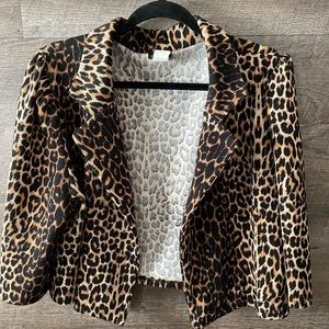 Cropped Leopard Blazer